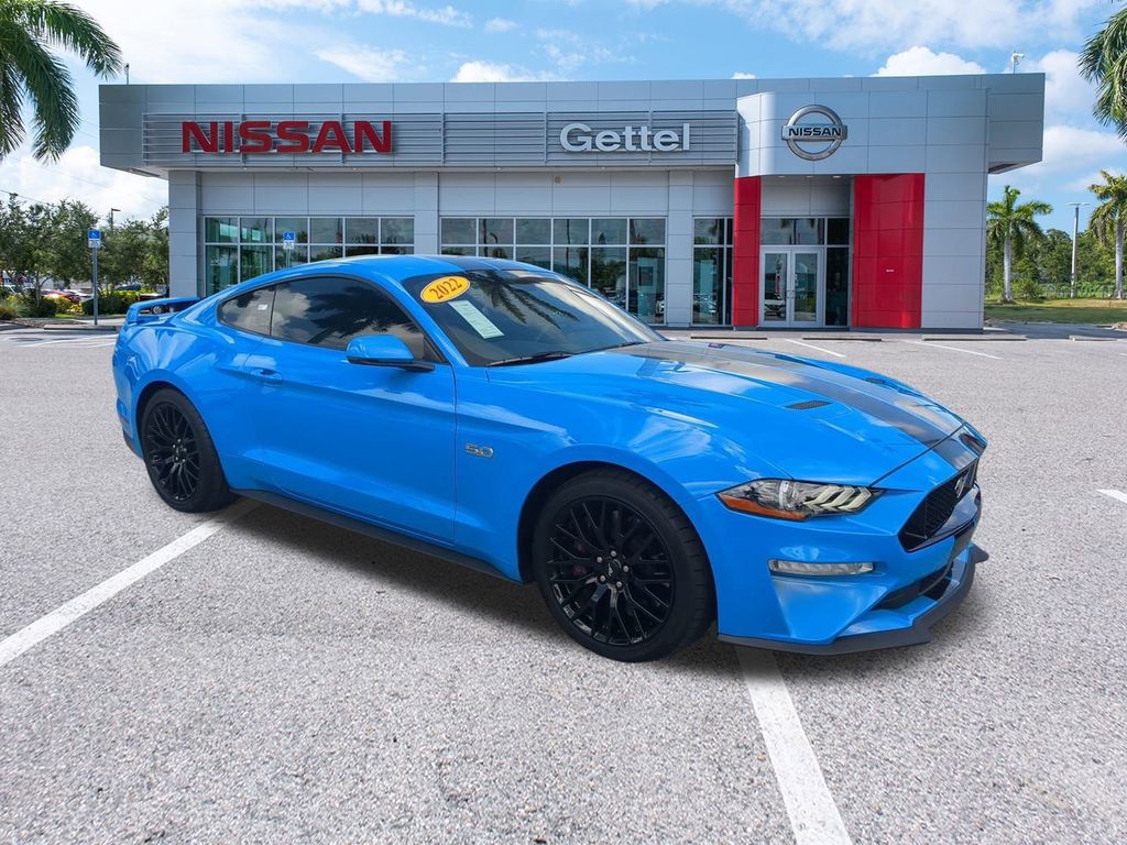 2022 Ford Mustang GT Premium photo 3