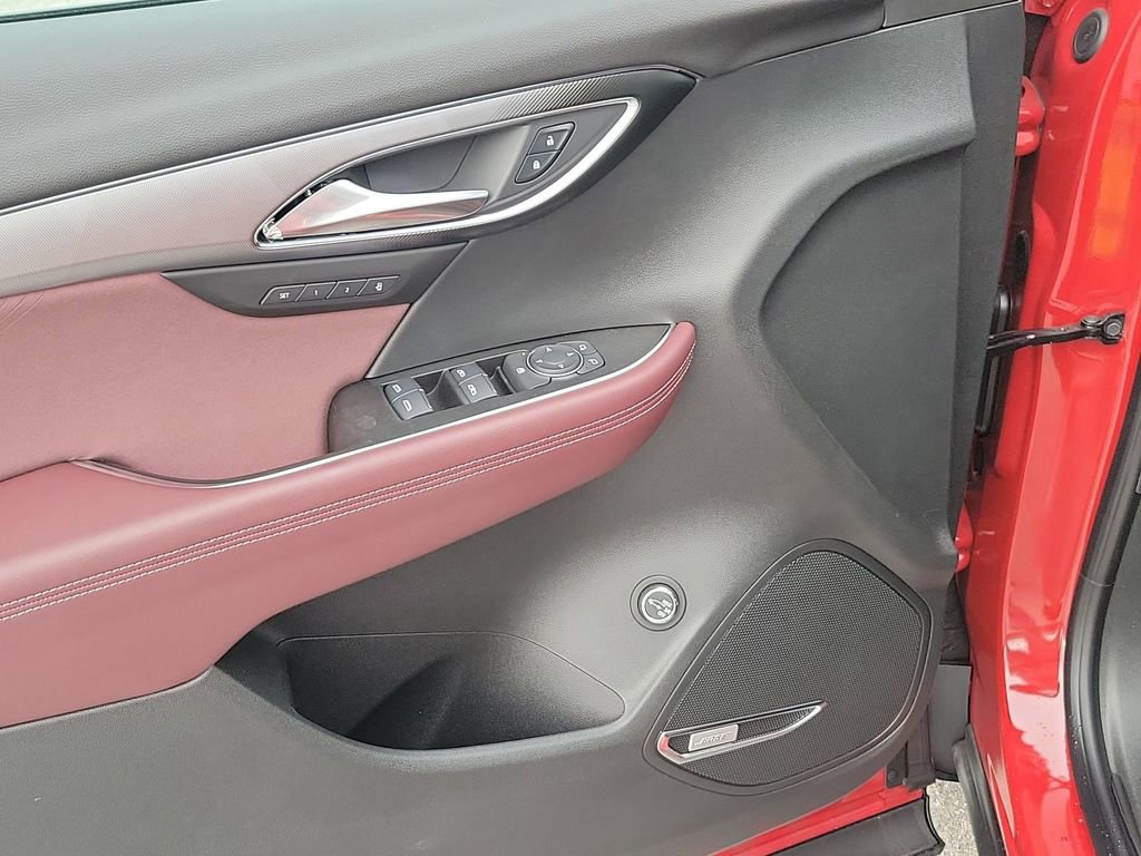 2025 Buick Envision Sport Touring photo 44