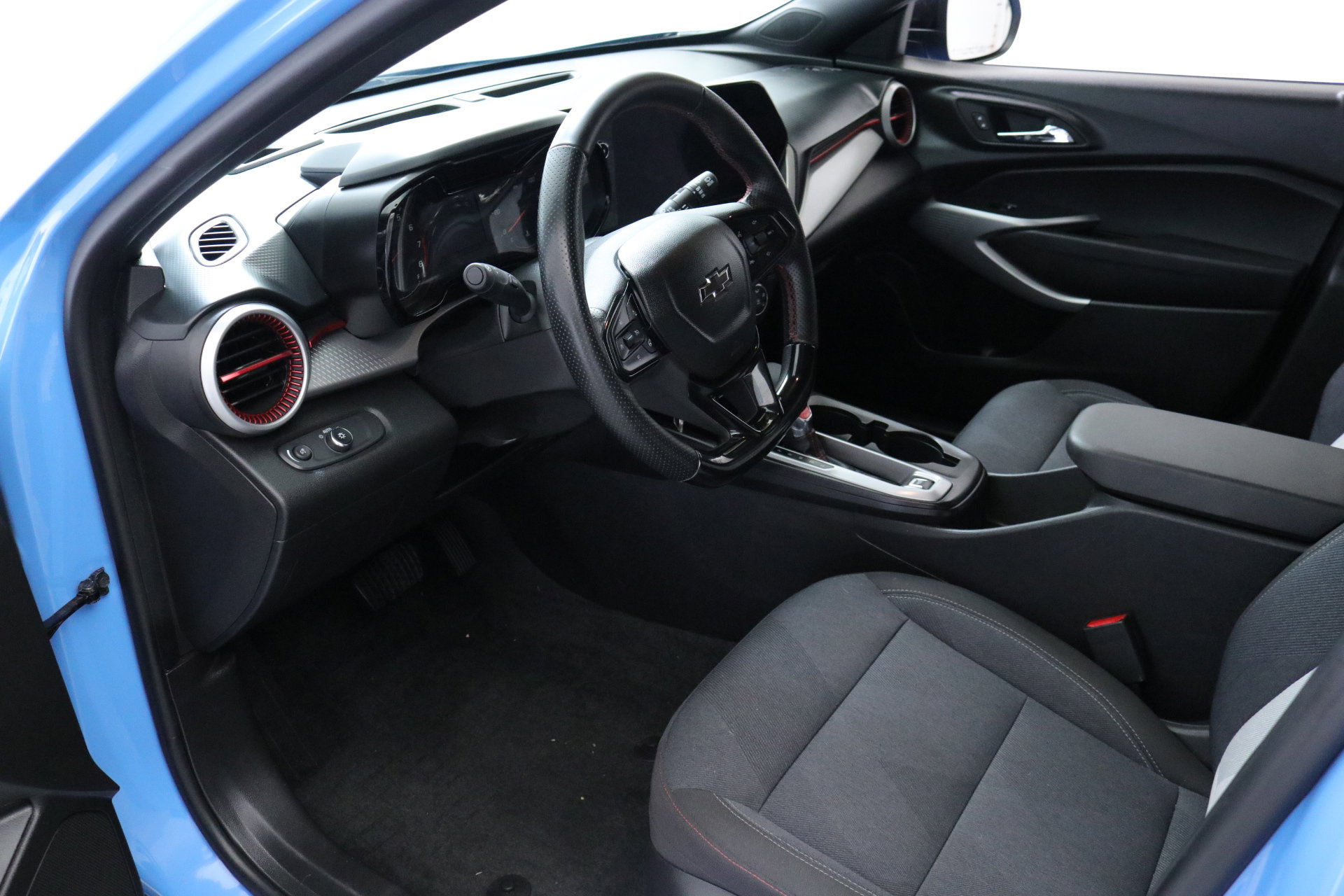 2024 Chevrolet Trax photo 23