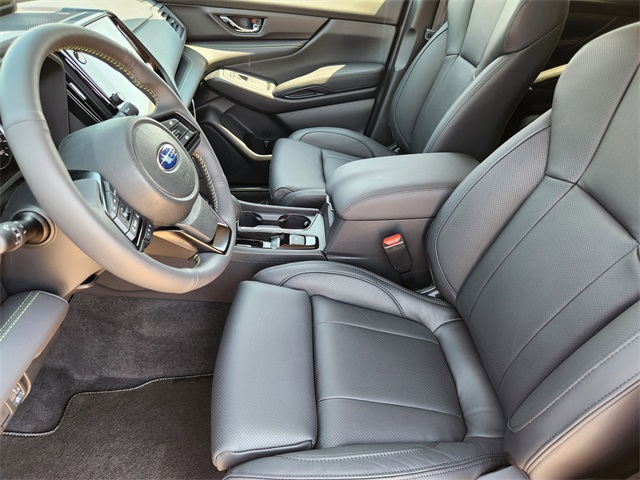 2025 Subaru Ascent Onyx Edition Touring photo 6