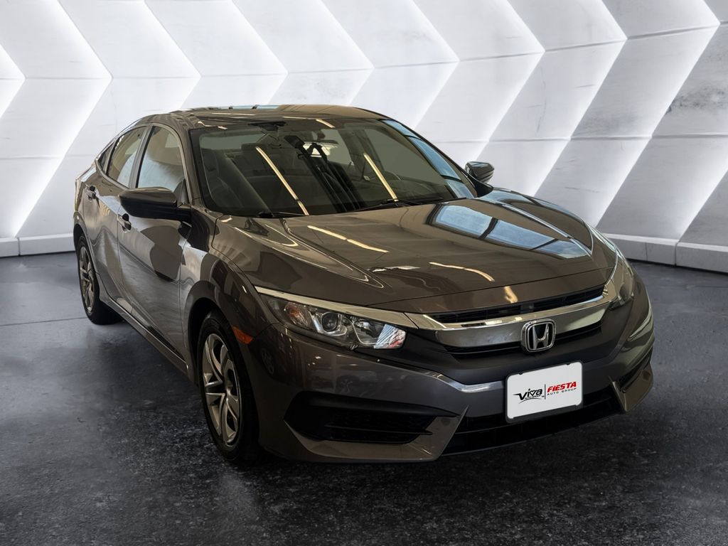 2017 Honda Civic LX's photo