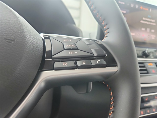 2025 Nissan Altima 2.5 SR photo 25