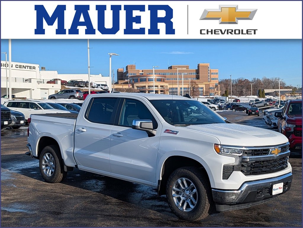 2026 Chevrolet Silverado LT's photo