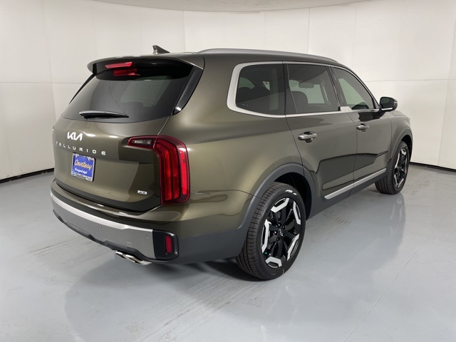 2025 Kia Telluride S photo 4