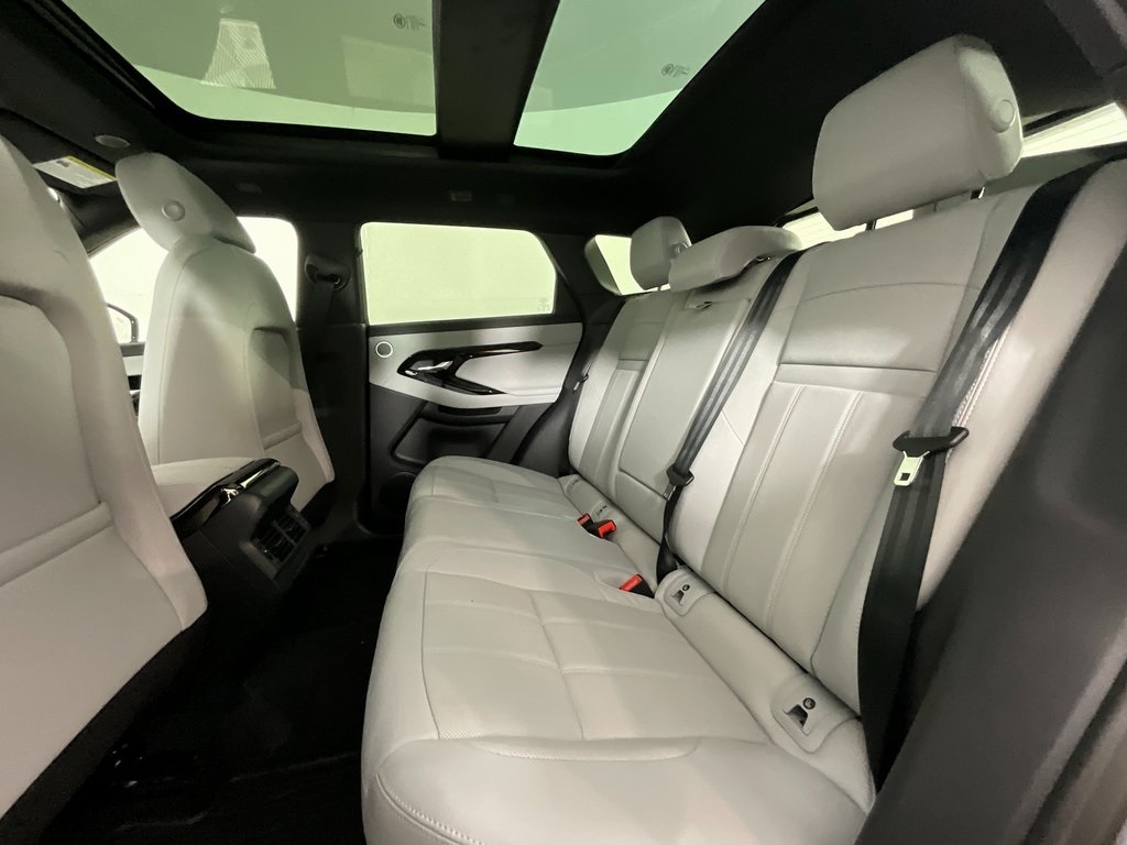 2026 Land Rover Range Rover Evoque S photo 5