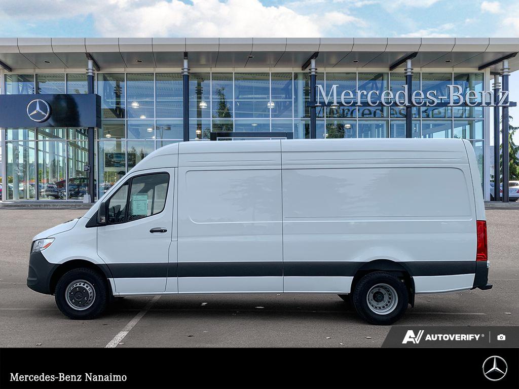 2025 Mercedes-Benz Sprinter Cargo Van