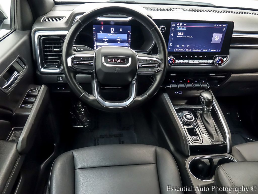 2023 GMC CANYON - Image 12