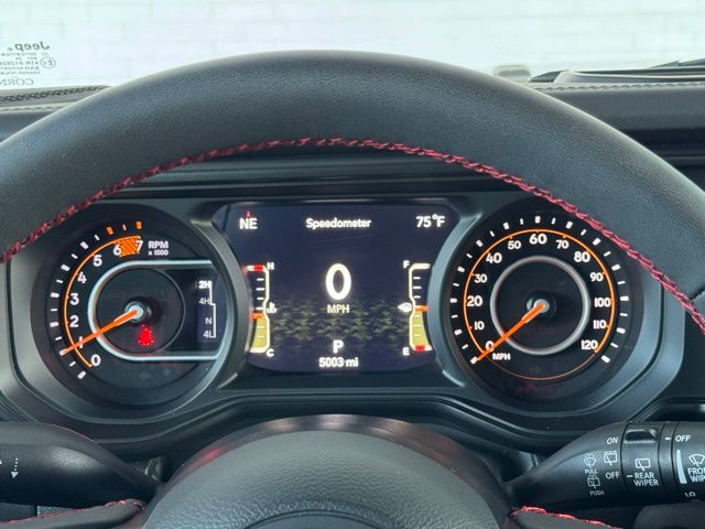 2024 Jeep Wrangler Rubicon photo 28