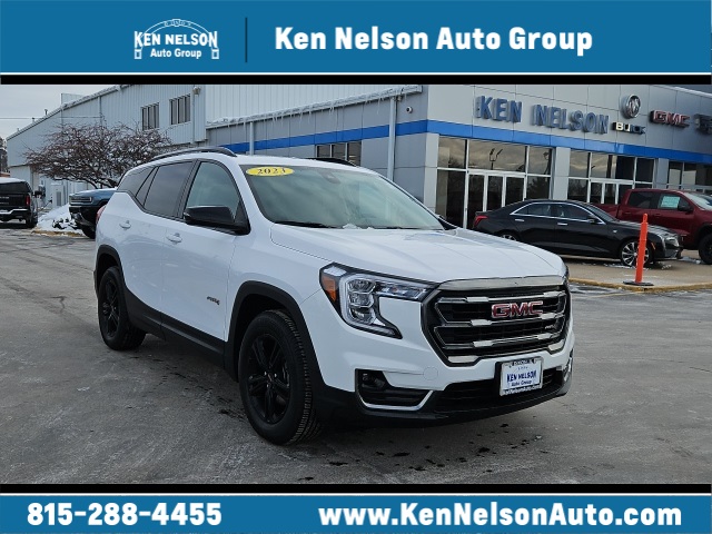 2023 GMC Terrain AT4's photo