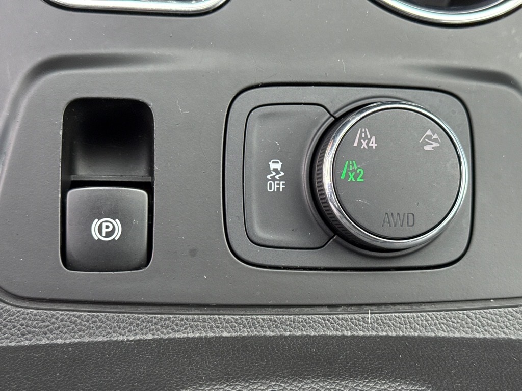 2018 Chevrolet Traverse Leather photo 12