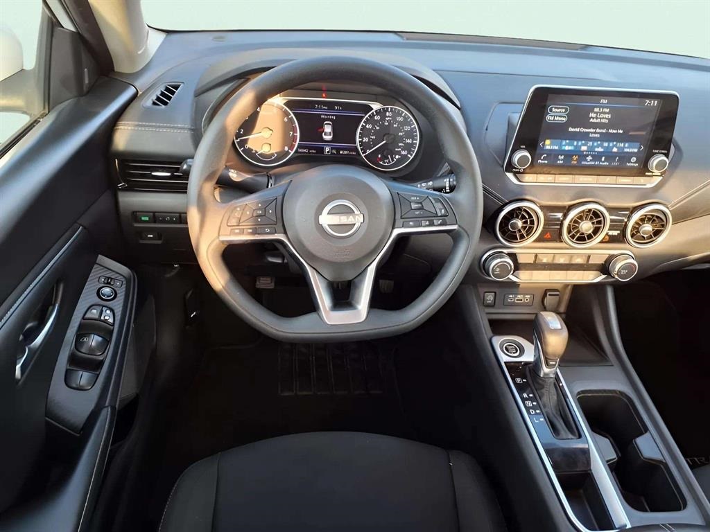 2024 Nissan Sentra SV photo 8