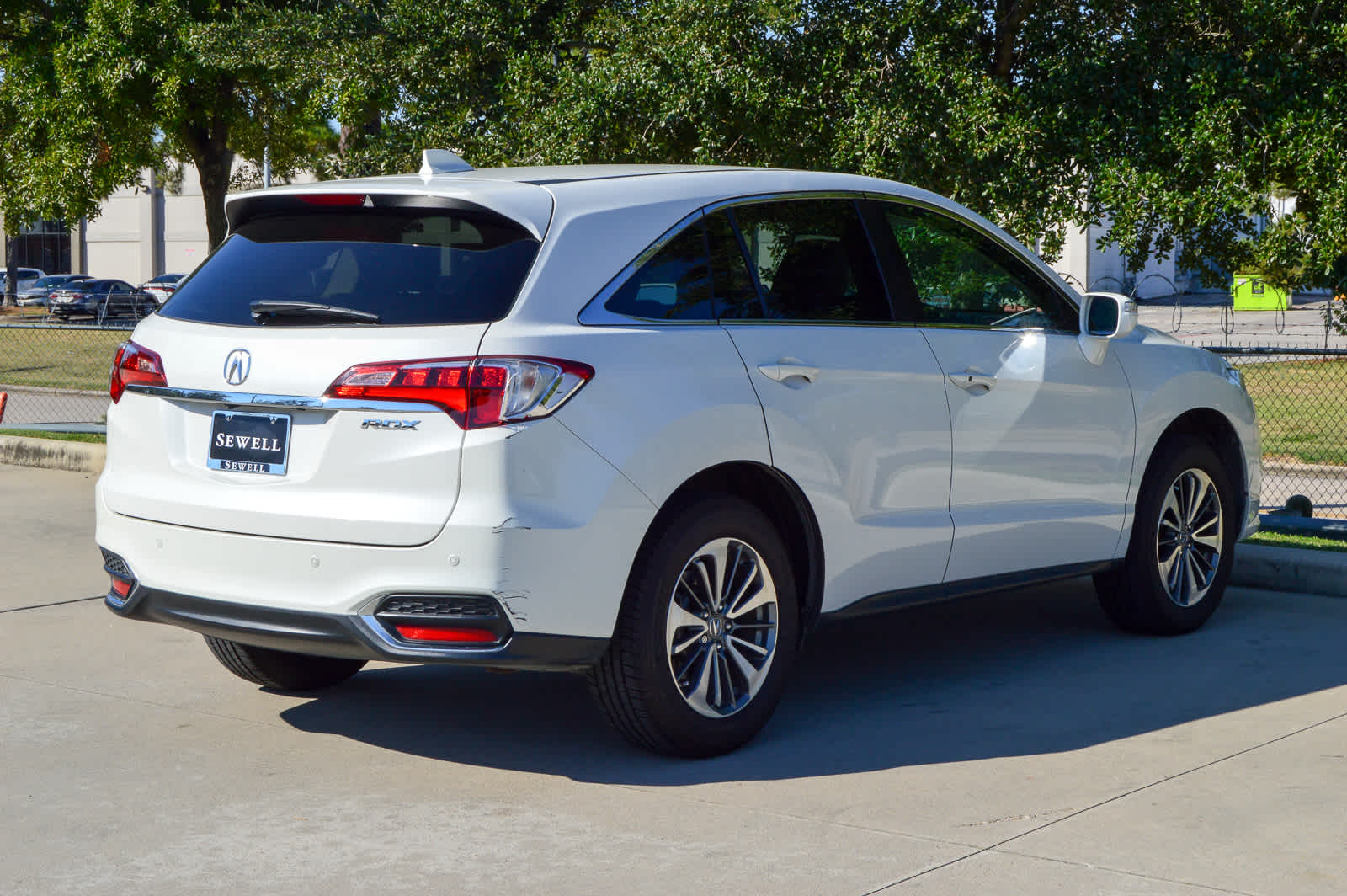 2017 Acura RDX Advance photo 5