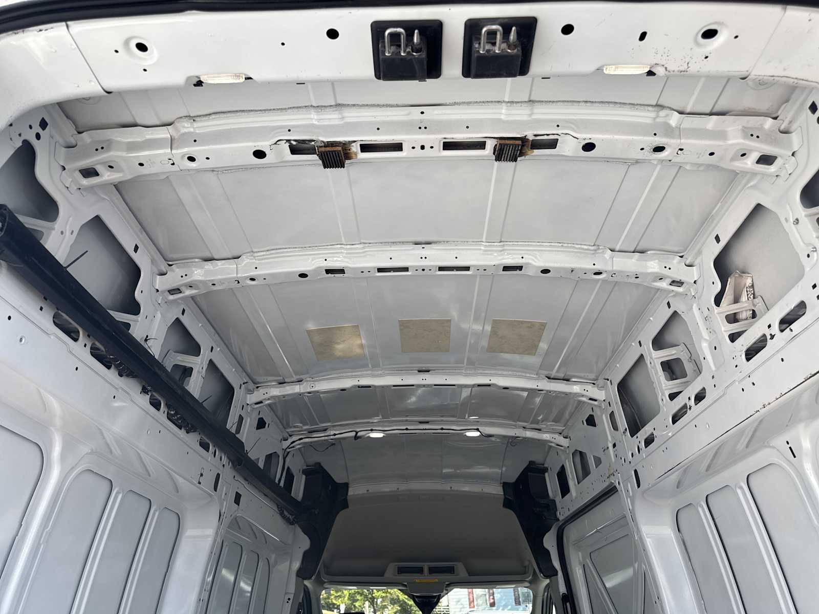 2020 Ford Transit photo 12