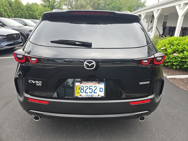 2025 Mazda CX-50 2.5 S Preferred photo 4