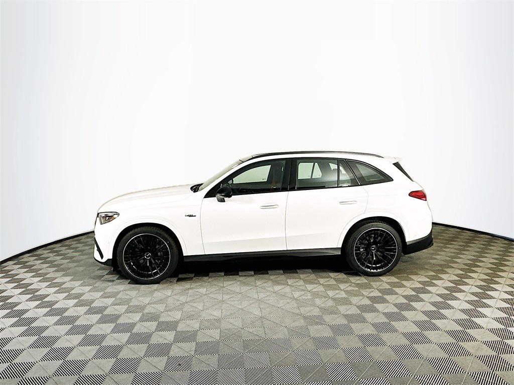 2026 Mercedes Benz GLC 43 AMG 4MATIC photo 2