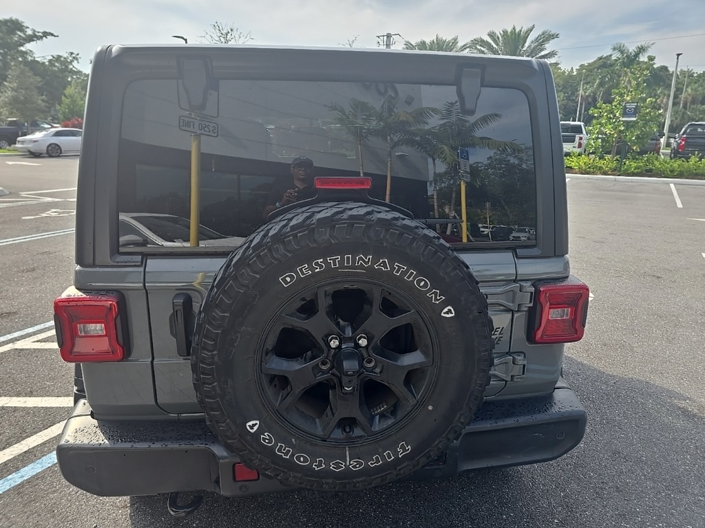 2021 Jeep Wrangler Unlimited Willys photo 6