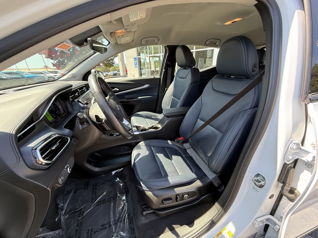 2022 Chevrolet Bolt EUV Premier photo 8