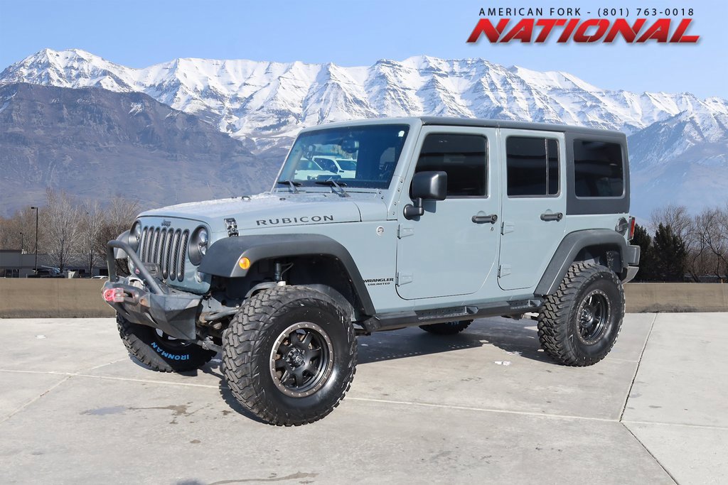 2015 Jeep Wrangler Unlimited Rubicon's photo