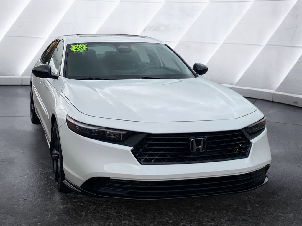 2023 Honda Accord Hybrid Sport-L's photo