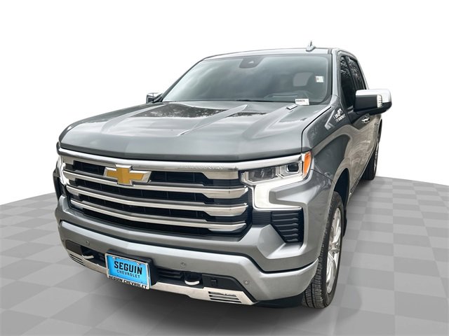 2025 Chevrolet Silverado 1500 High Country's photo
