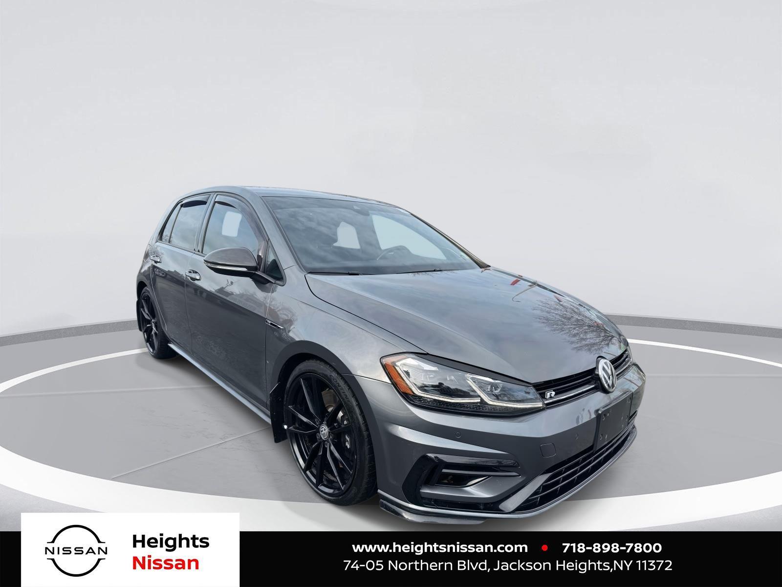 2019 Volkswagen Golf R Standard's photo