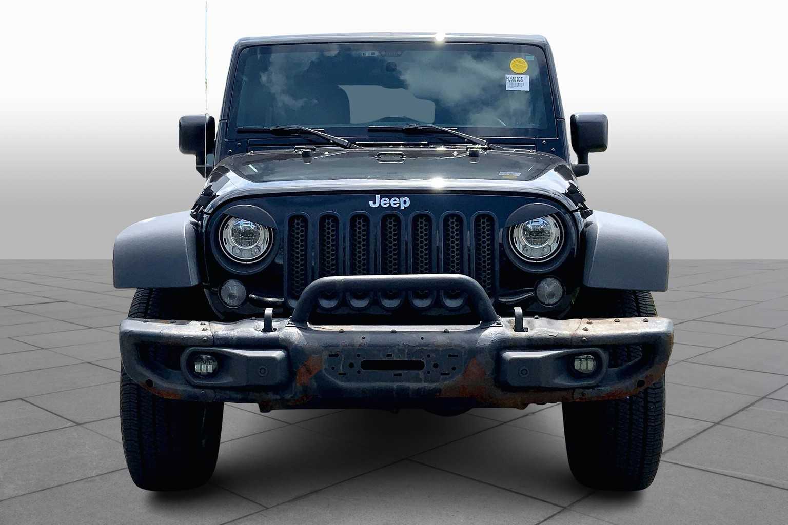 2017 Jeep Wrangler Unlimited Sport photo 3