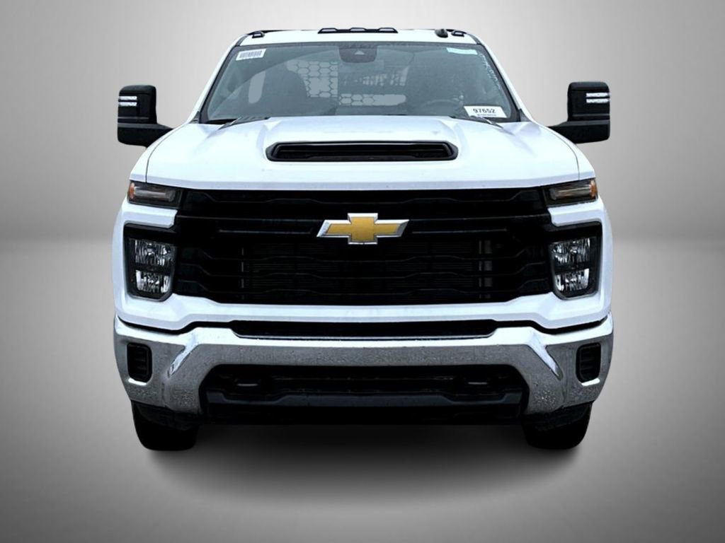 2025 Chevrolet Silverado 3500HD Work Truck photo 2
