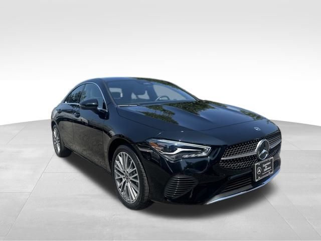 2025 Mercedes Benz CLA 250 4MATIC photo 6