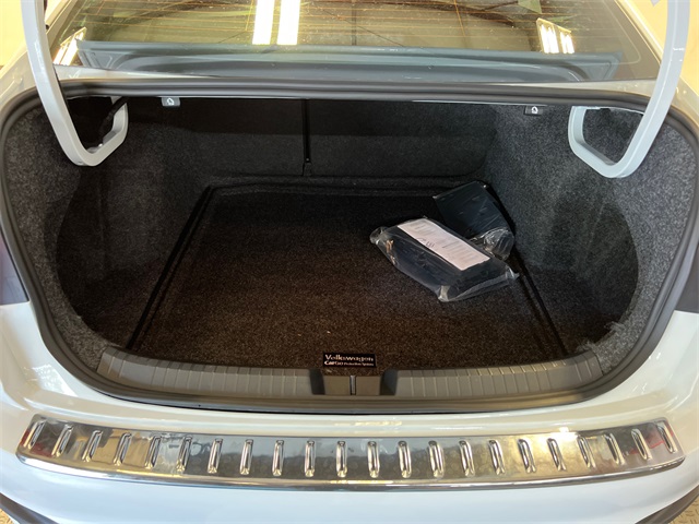 2026 Volkswagen Jetta 1.5T S photo 5