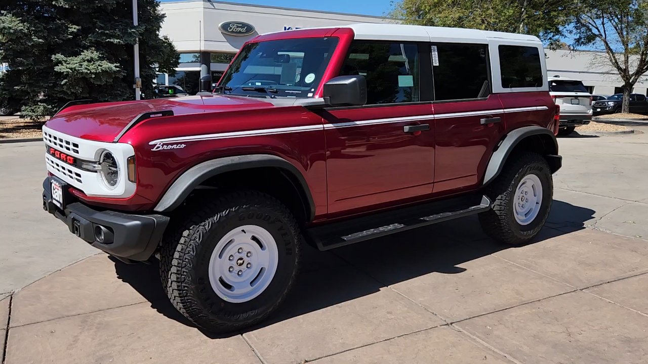 2025 Ford Bronco Heritage First Edition photo 2