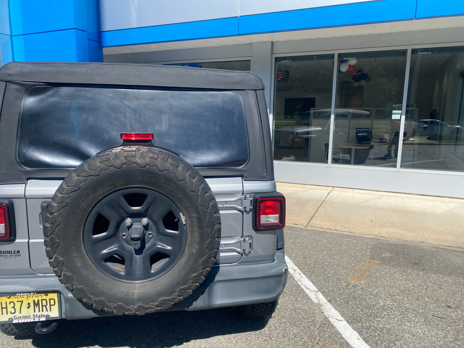 2018 Jeep Wrangler Sport photo 4