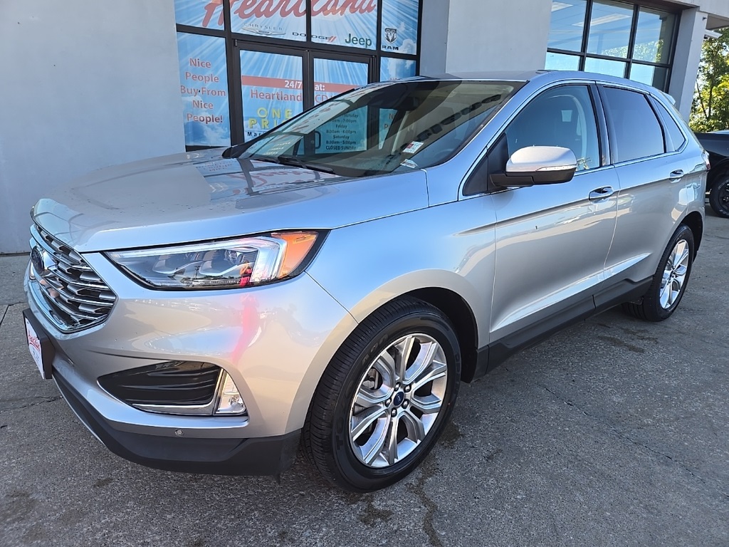 Used 2022 Ford Edge Titanium with VIN 2FMPK4K93NBB04527 for sale in Kansas City
