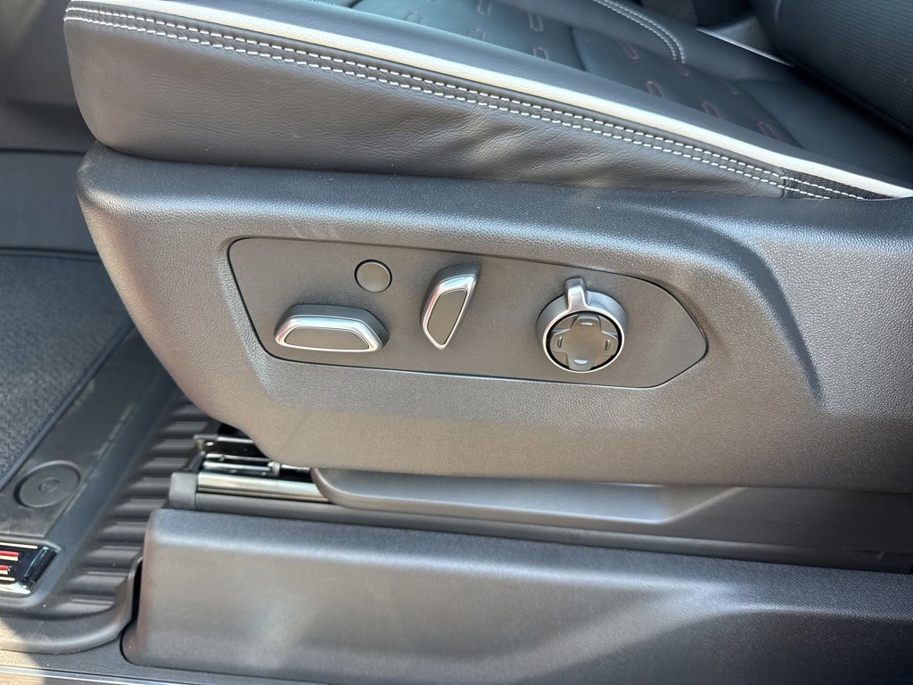 2026 Gmc Sierra 1500 AT4X photo 10
