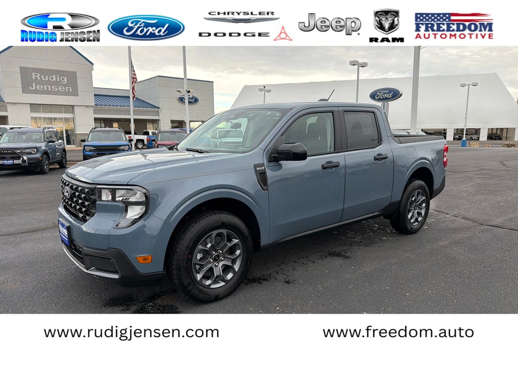 2025 Ford Maverick XLT's photo