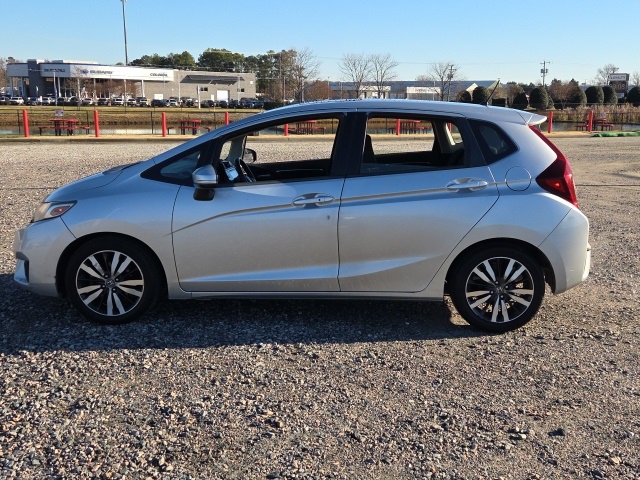 2016 Honda Fit EX photo 2