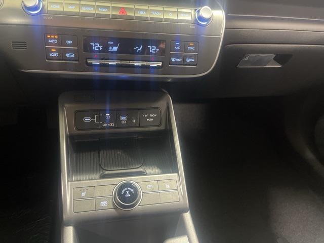2026 Hyundai Kona SEL photo 18