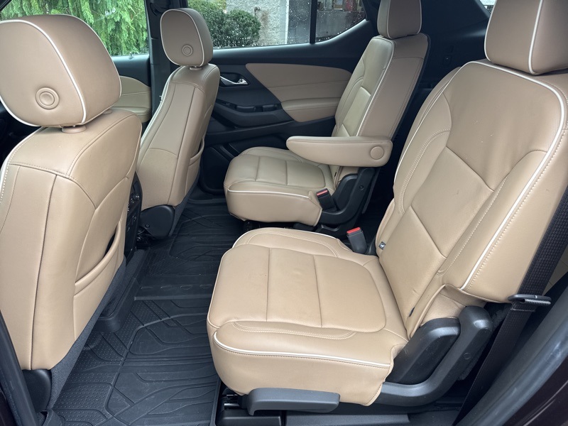 2022 Chevrolet Traverse Premier photo 34