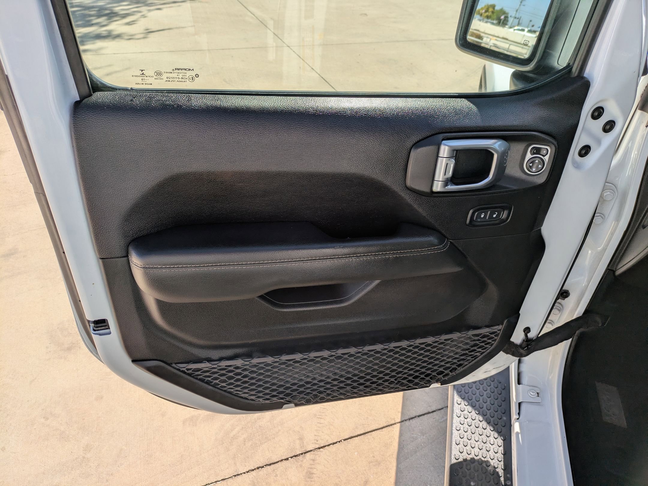 2019 Jeep Wrangler Unlimited Sahara photo 11