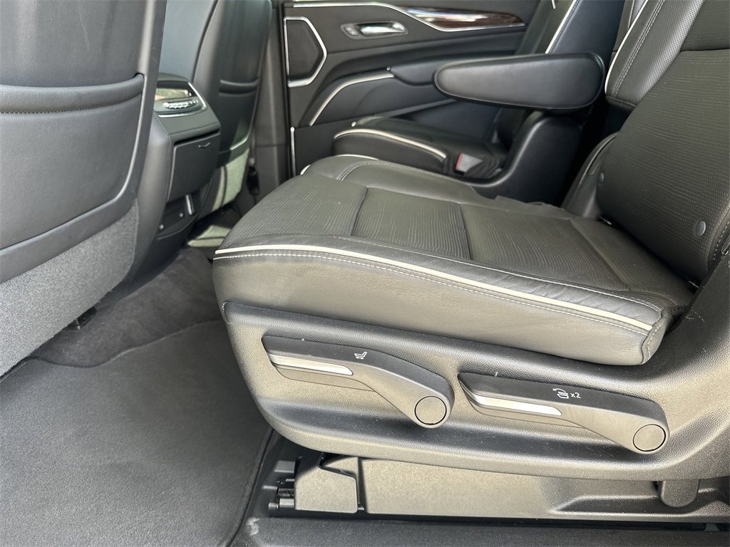 2023 Cadillac Escalade ESV Premium Luxury photo 25