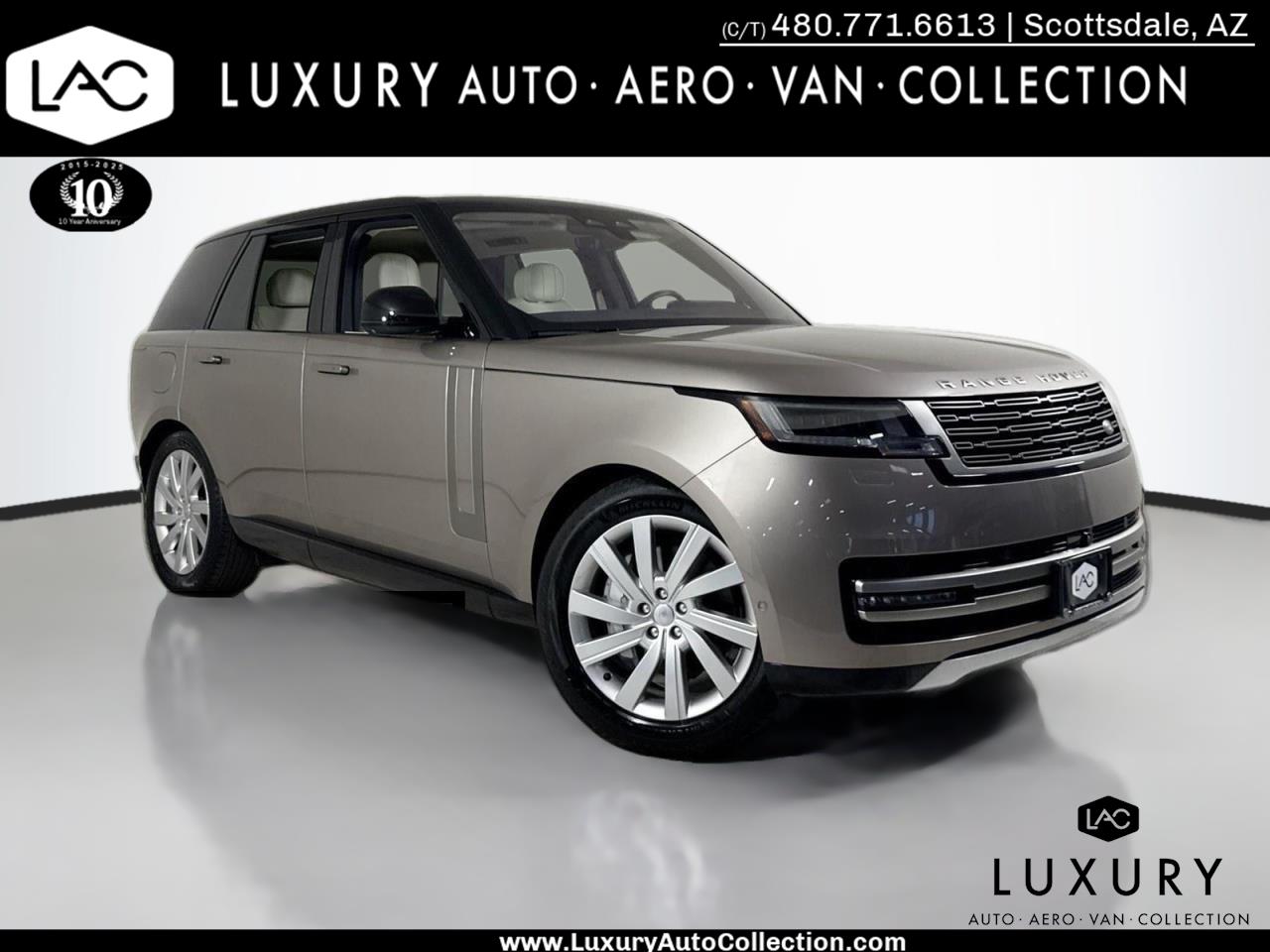 2023 Land Rover Range Rover SE's photo