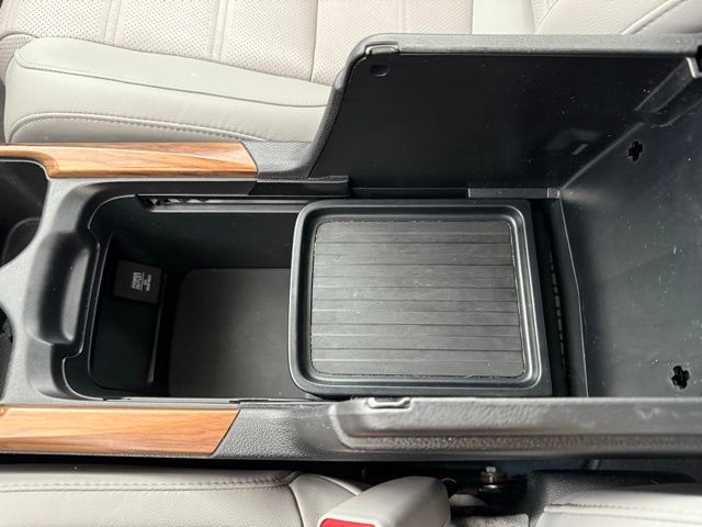 2021 Honda CR-V Touring photo 47