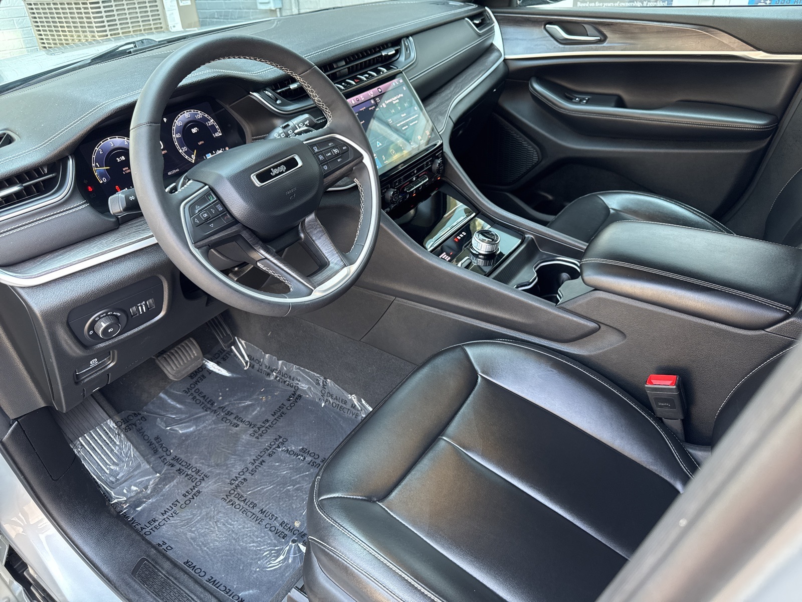 2024 Jeep Grand Cherokee Limited photo 28