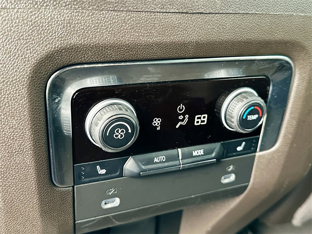 2022 Chevrolet Tahoe LT photo 23