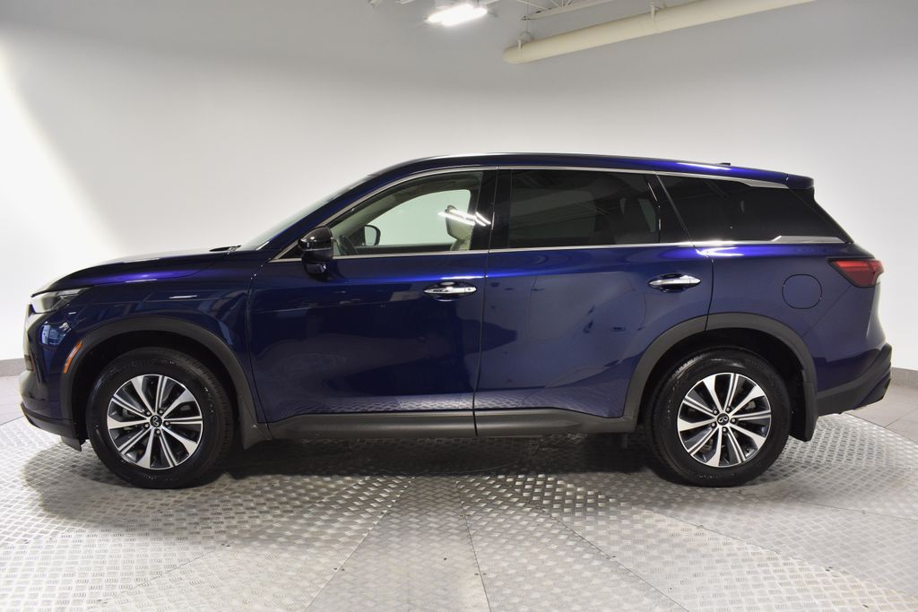 2025 Infiniti QX60 Pure photo 2
