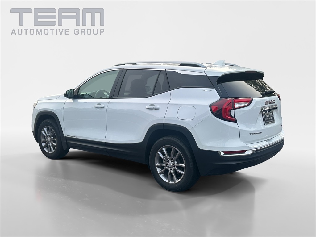2024 Gmc Terrain SLT photo 5