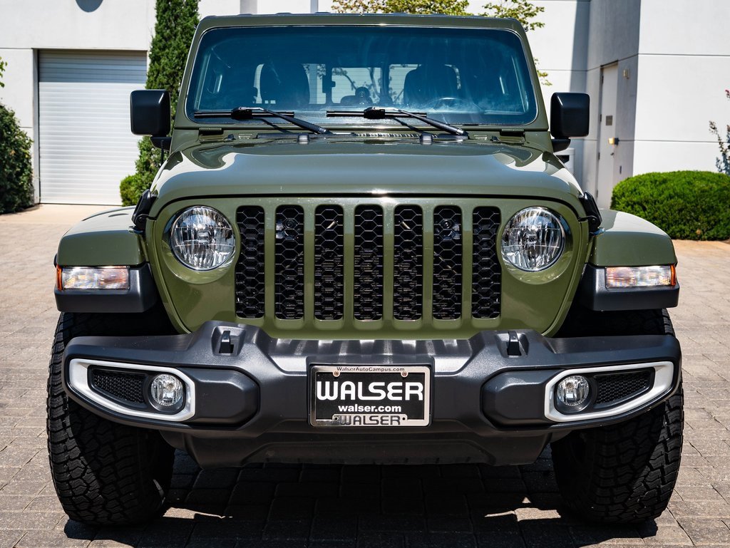 2021 Jeep Gladiator Sport S photo 2