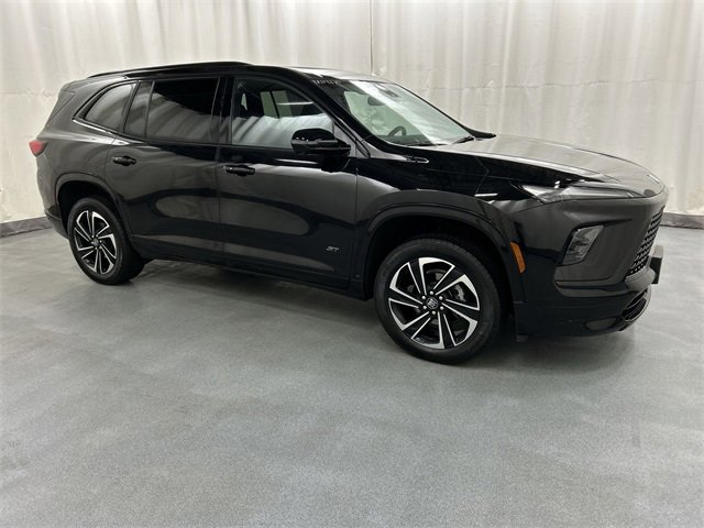 2025 Buick Enclave Sport Touring's photo