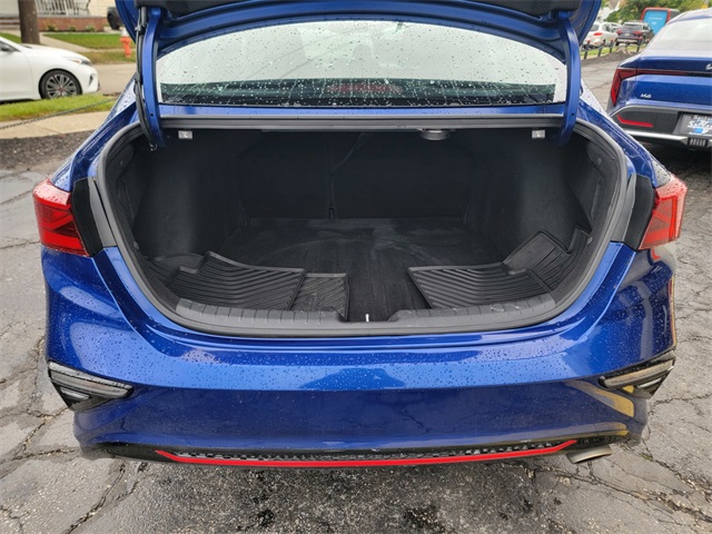 2020 Kia Forte GT-Line photo 15