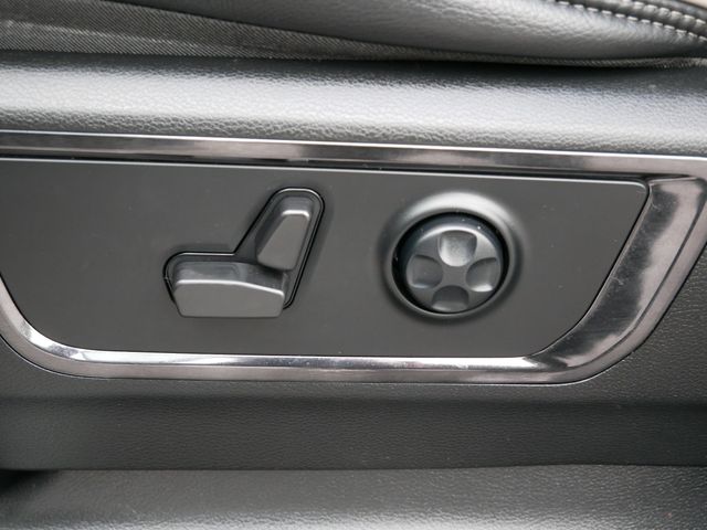 2023 Ram 1500 Limited photo 16