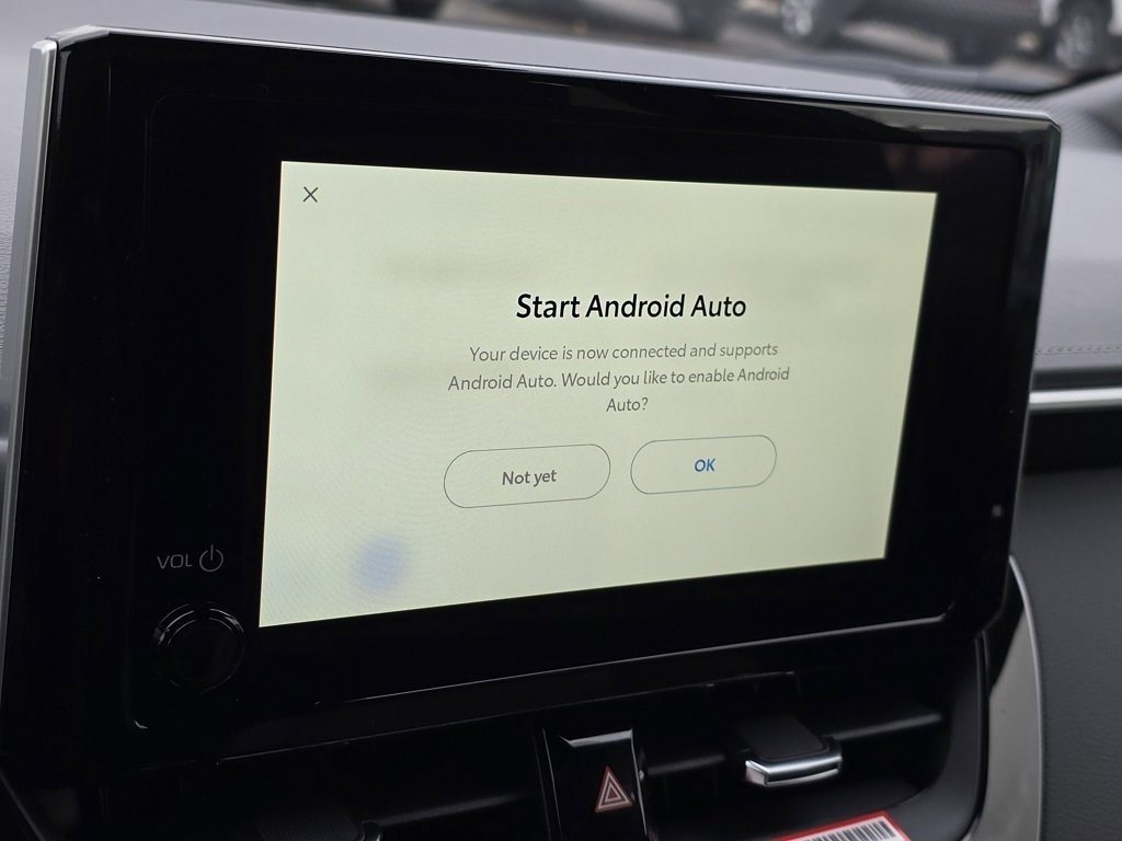 2026 Toyota Corolla XSE photo 3